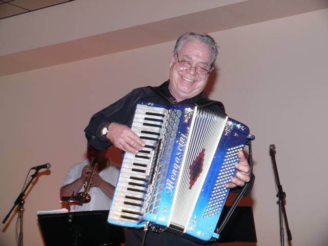 Alberto Garzia