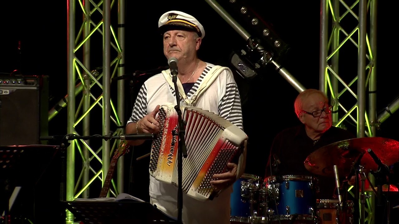 Emilio Corfa avec son accordéon